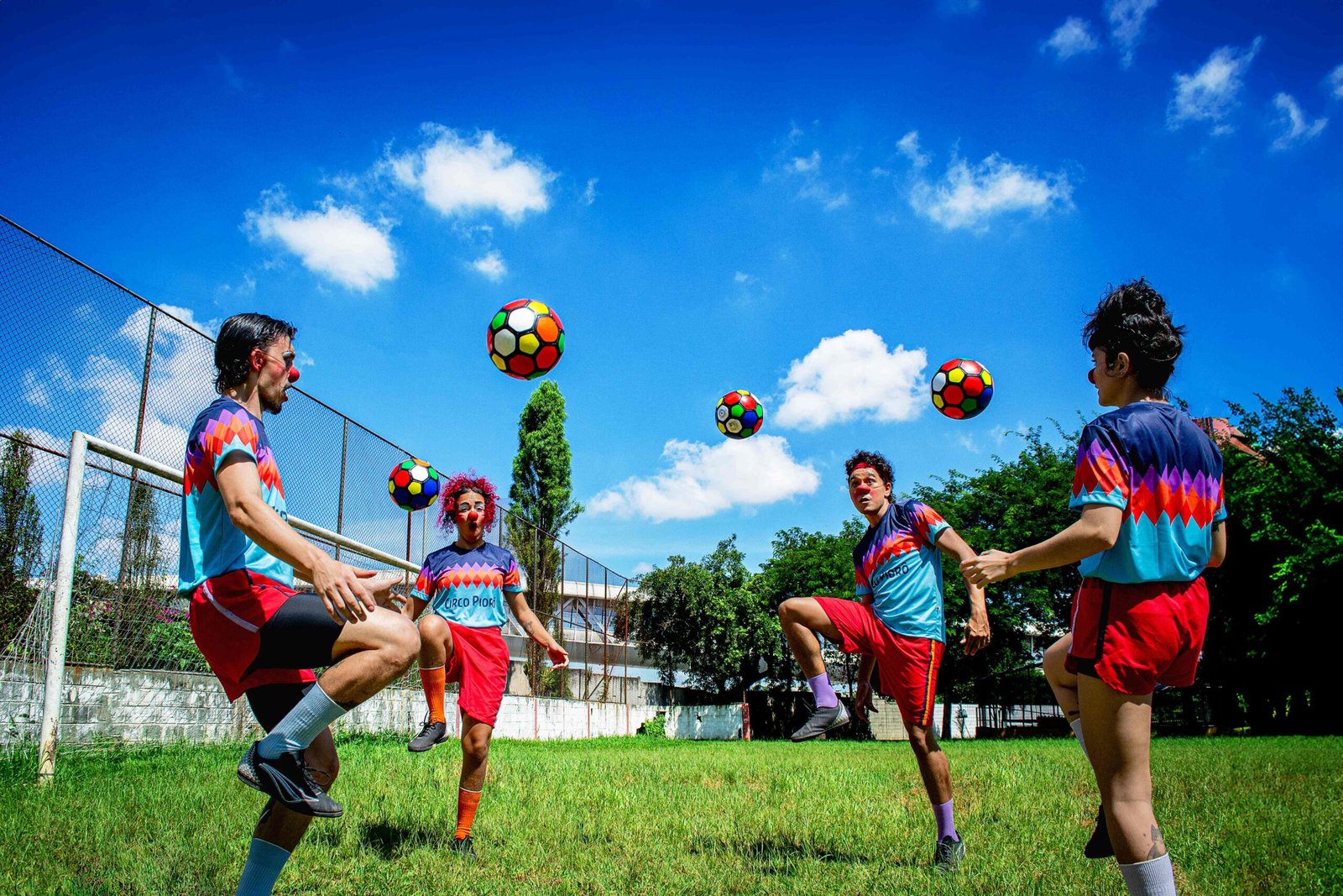 Sem Condições Futebol Circo